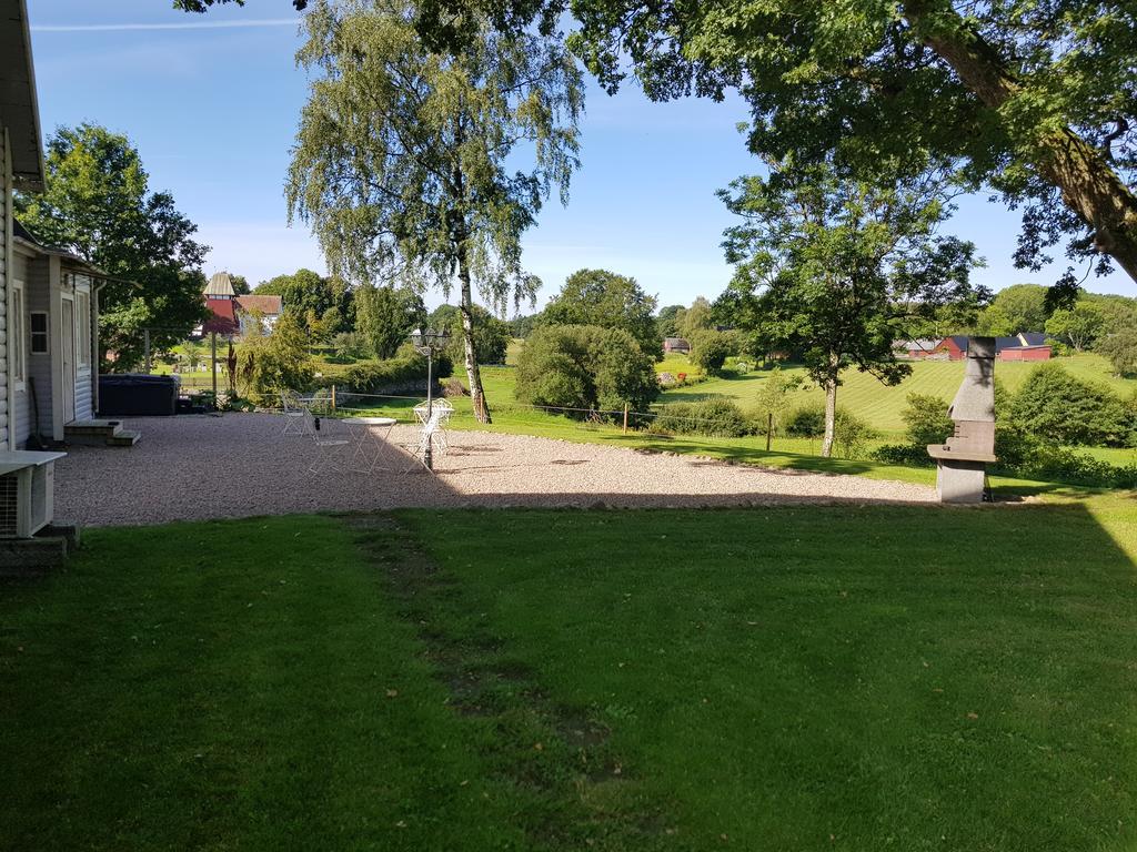 Byskolansvandrarhem Bronnestad Eksteriør bilde